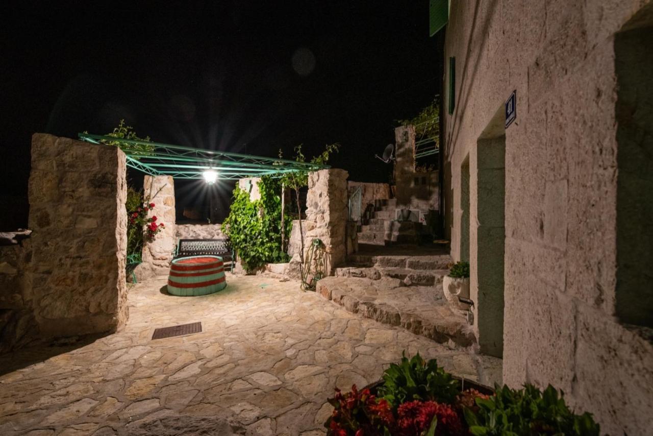Villa Pristinus Krstatice Exterior foto