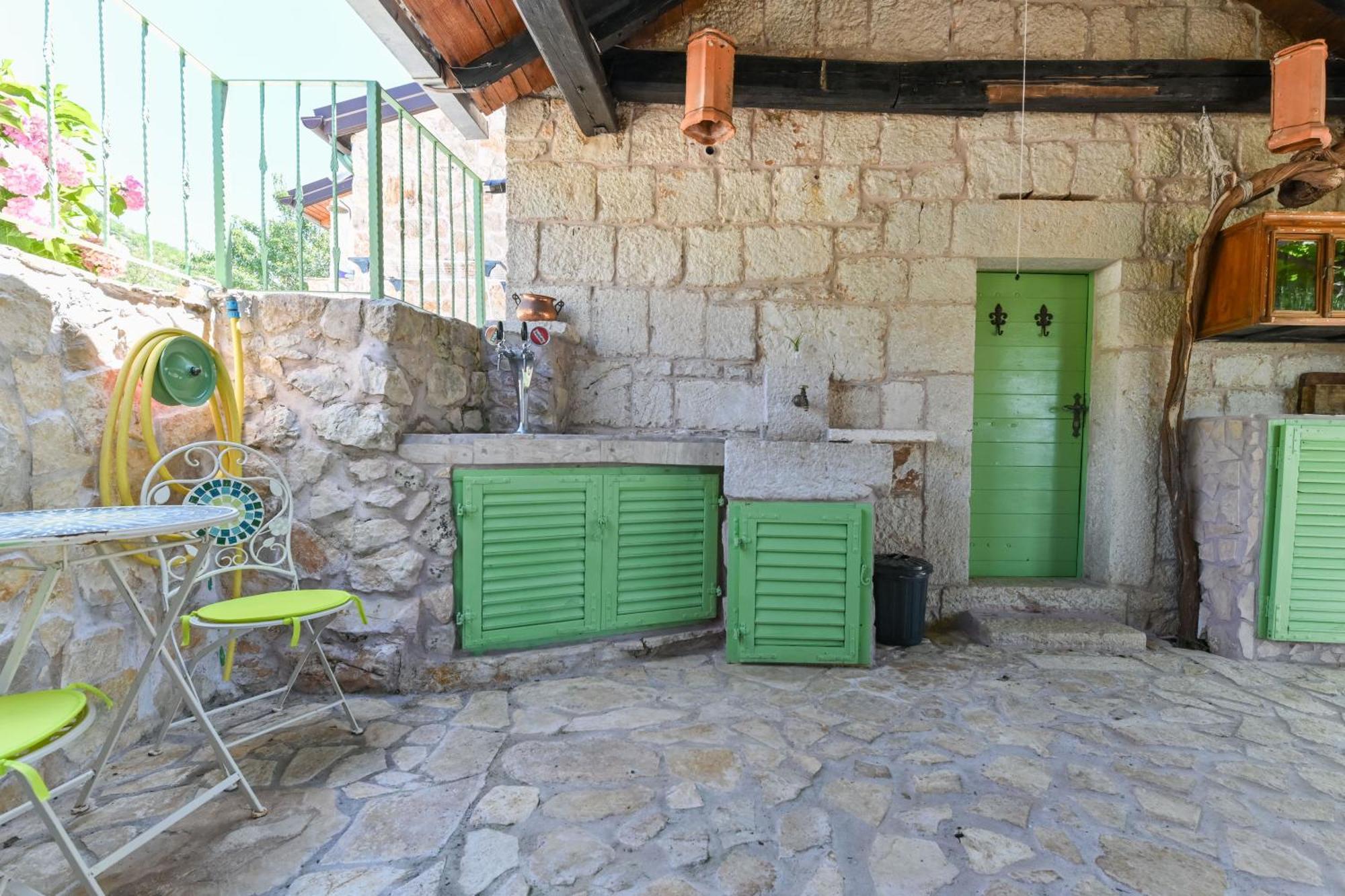 Villa Pristinus Krstatice Exterior foto